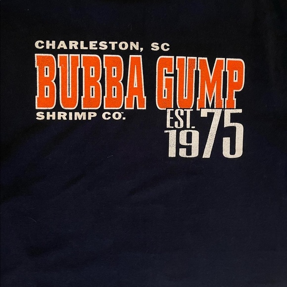 Lightly worn Bubba Gump Shrimp Co. shirt - Picture 2 of 2
